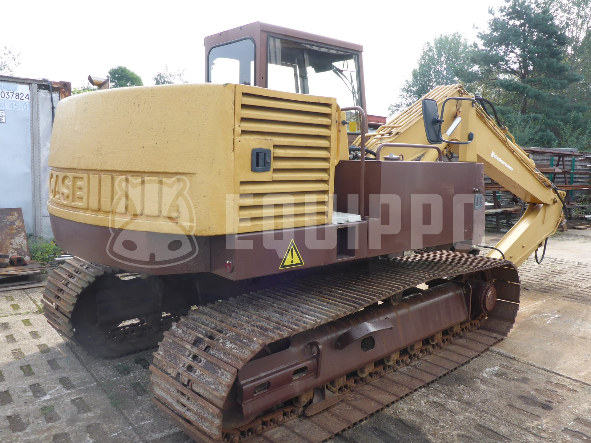 Case 688 CK  - - Used Tracked Excavator