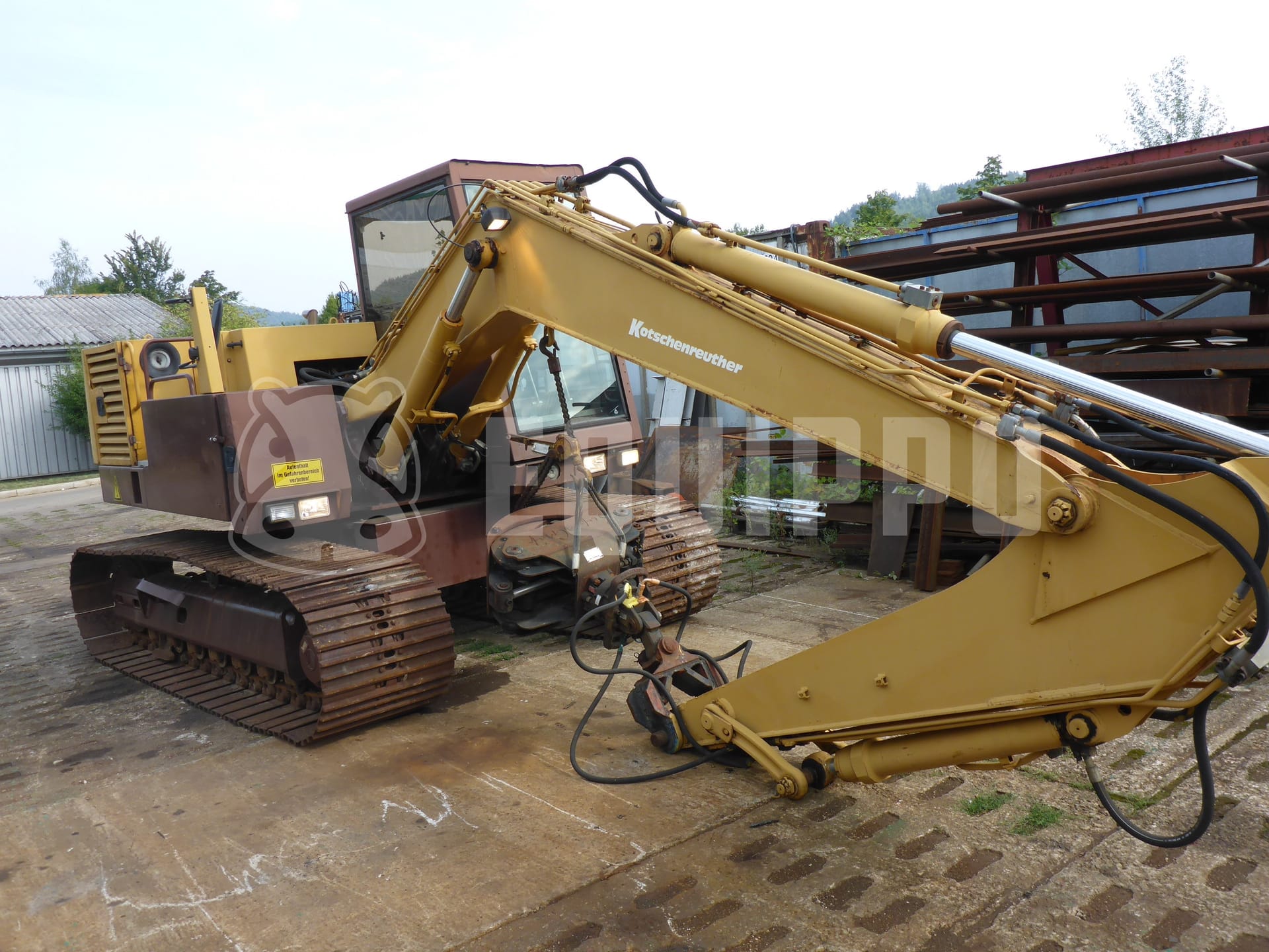 Case 688 CK  - - Used Tracked Excavator