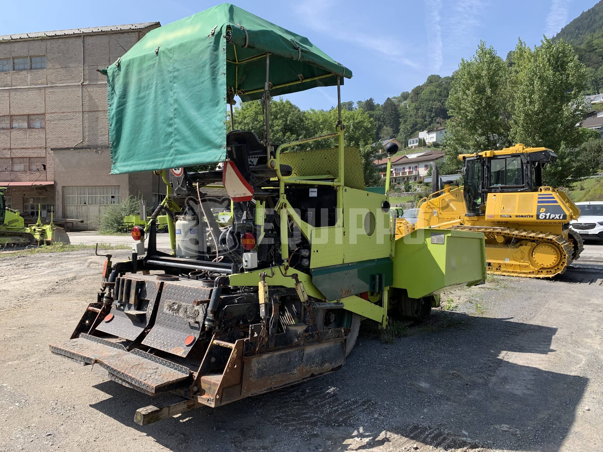 Dynapac-Hoes 5000R  - - Used Asphalt Paver