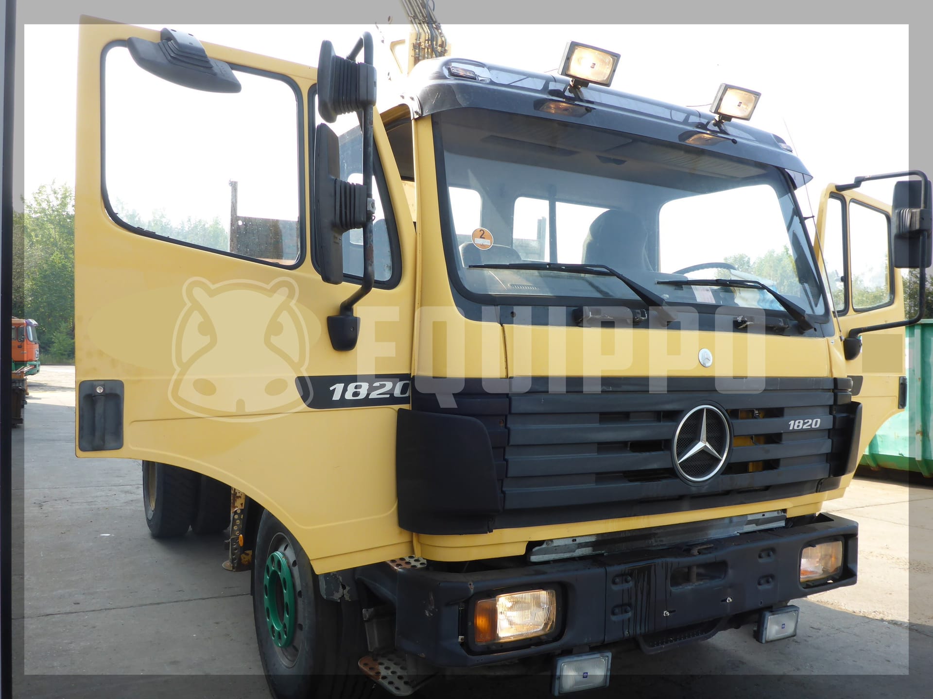 Mercedes-Benz 1820K  - - Used Tipper Truck