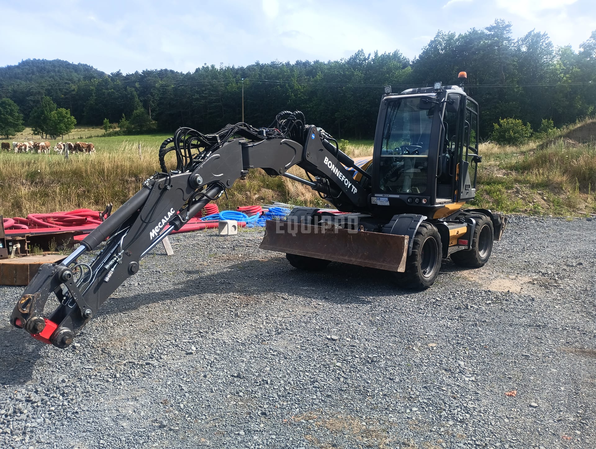Mecalac 9MWR with 5 buckets - - Used Wheeled Excavator