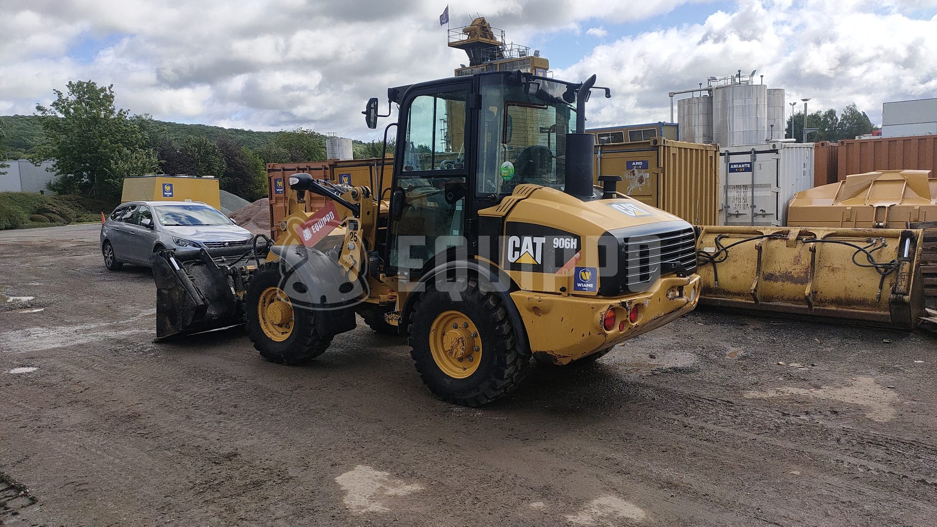 Caterpillar 906H - - Used Wheel Loader