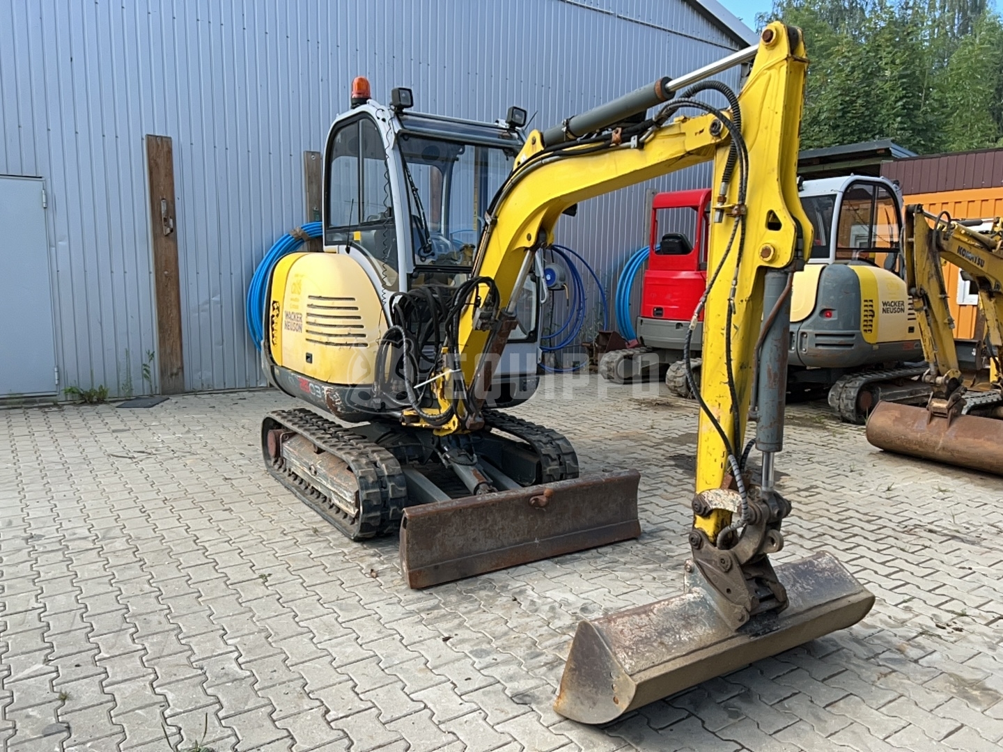 Wacker Neuson 2503 E03-04 - - Used Mini Excavator < 7t