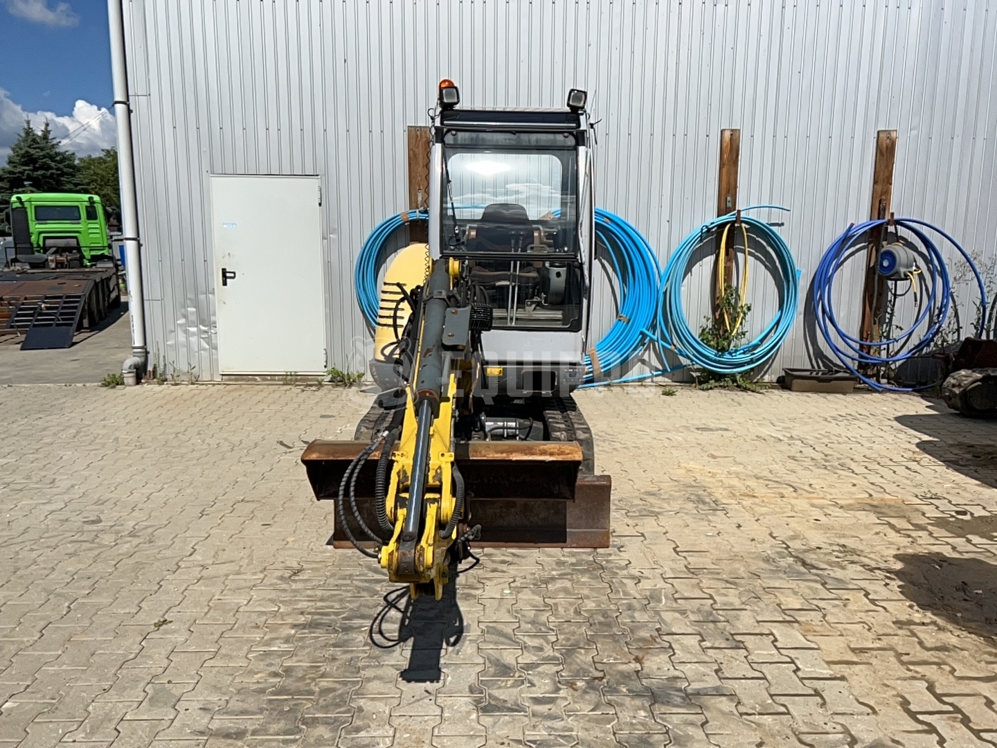 Wacker Neuson 2503 E03-04 - - Used Mini Excavator < 7t