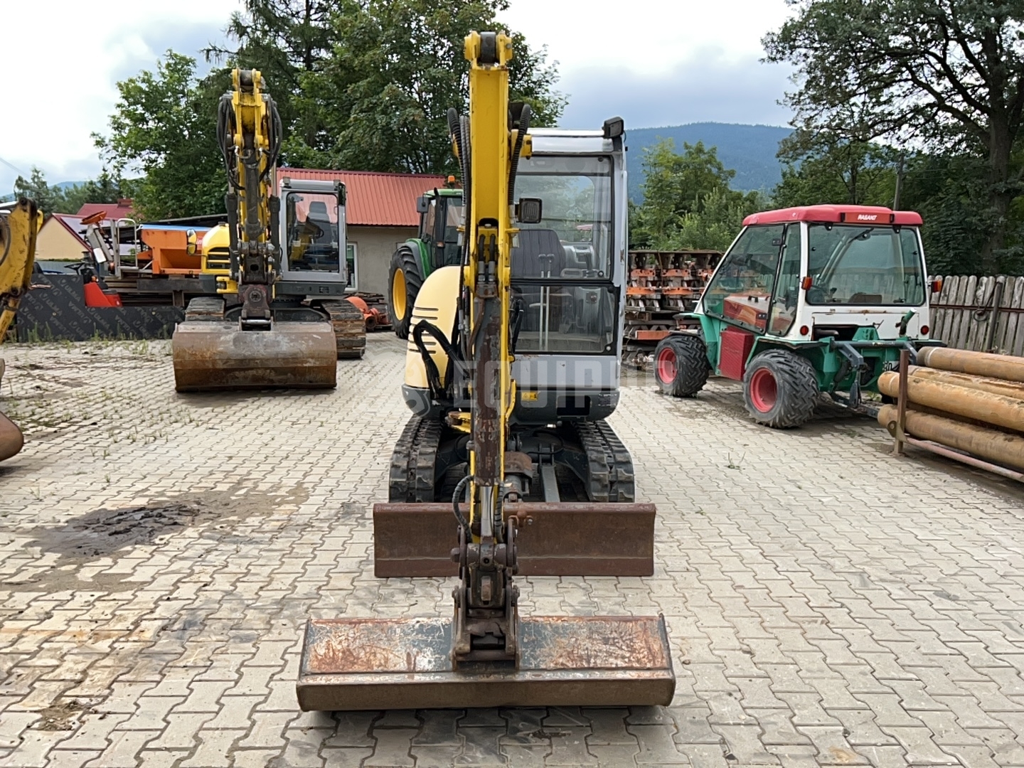Wacker Neuson 2503 E03-04 - - Used Mini Excavator < 7t