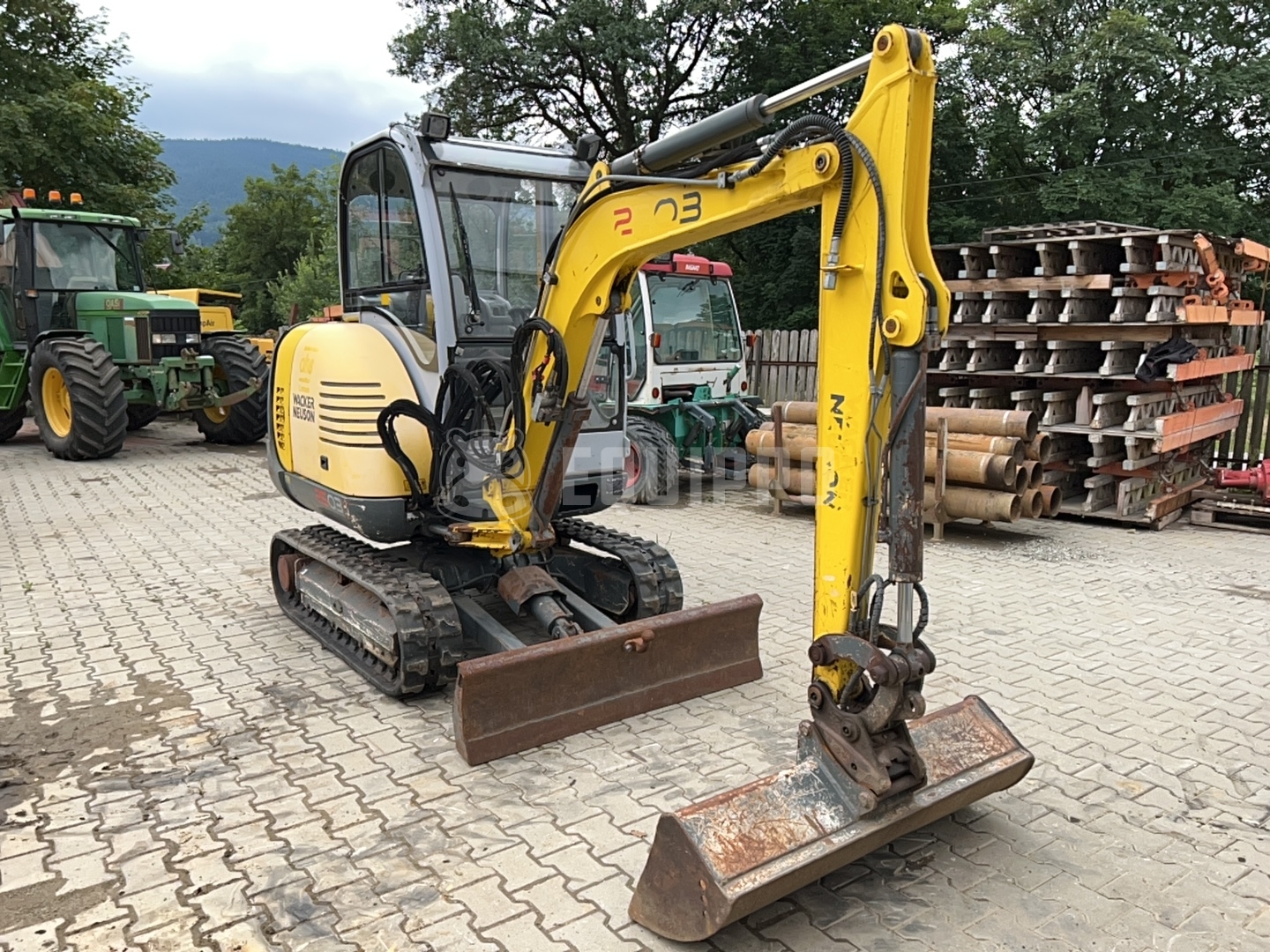 Wacker Neuson 2503 E03-04 - - Used Mini Excavator < 7t