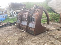 Eurosteel TH63 Grapple bucket - - Używany In Polish, "bucket" translates to "łyżka" in the context of construction machinery.