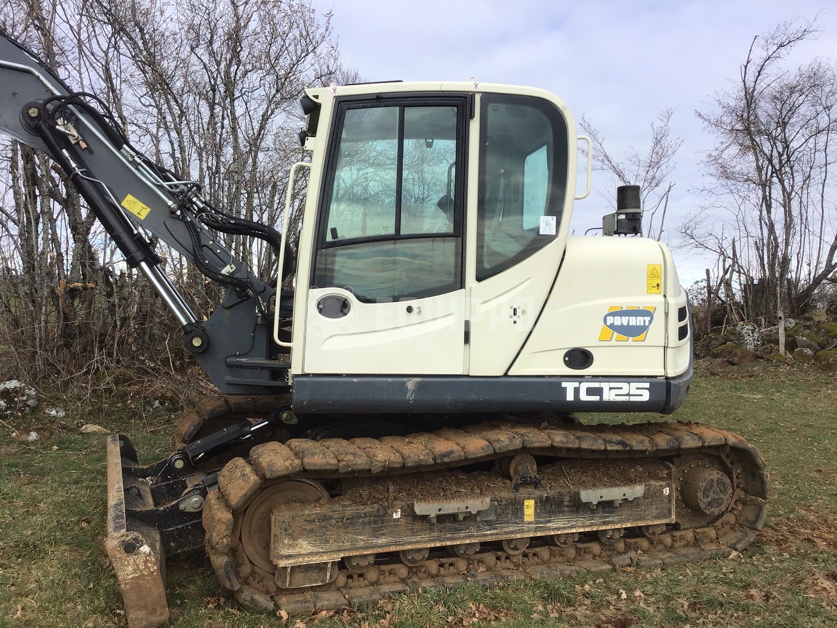Schaeff TC125 with 2 buckets - - Used Tracked Excavator