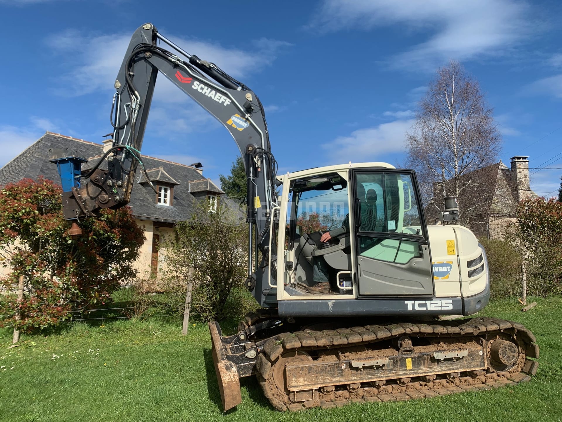 Schaeff TC125 with 2 buckets - - Used Tracked Excavator