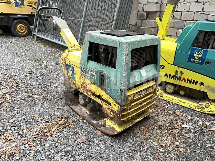 Ammann AVH 5030 - - Compactador manual Usada