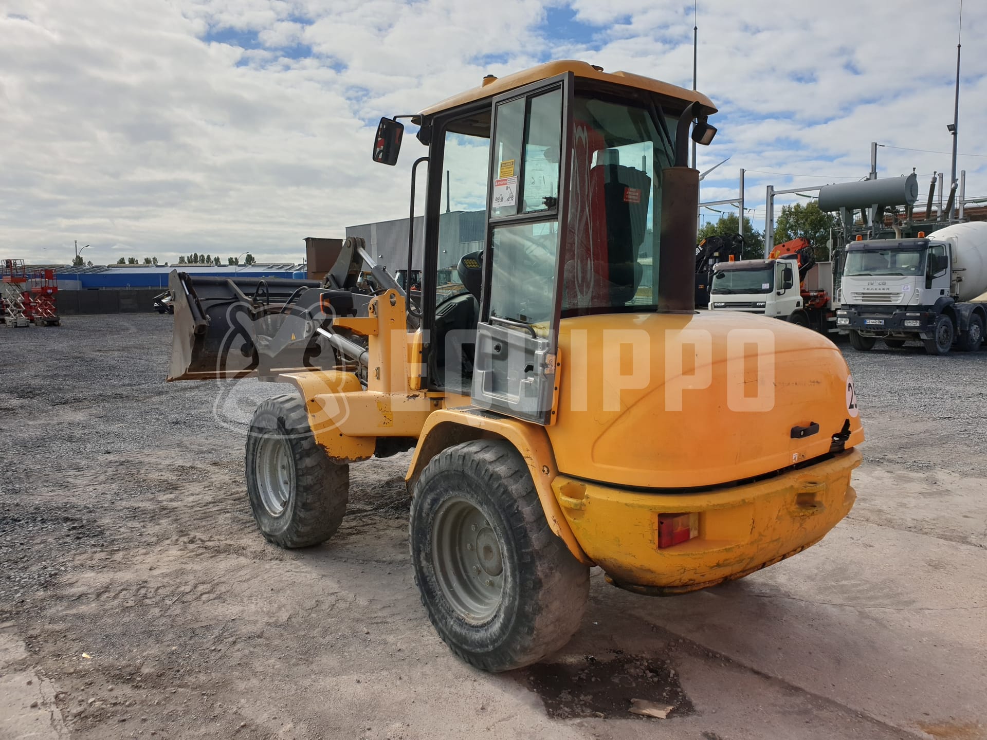 Volvo L30B-Z/X  - - Used Loader