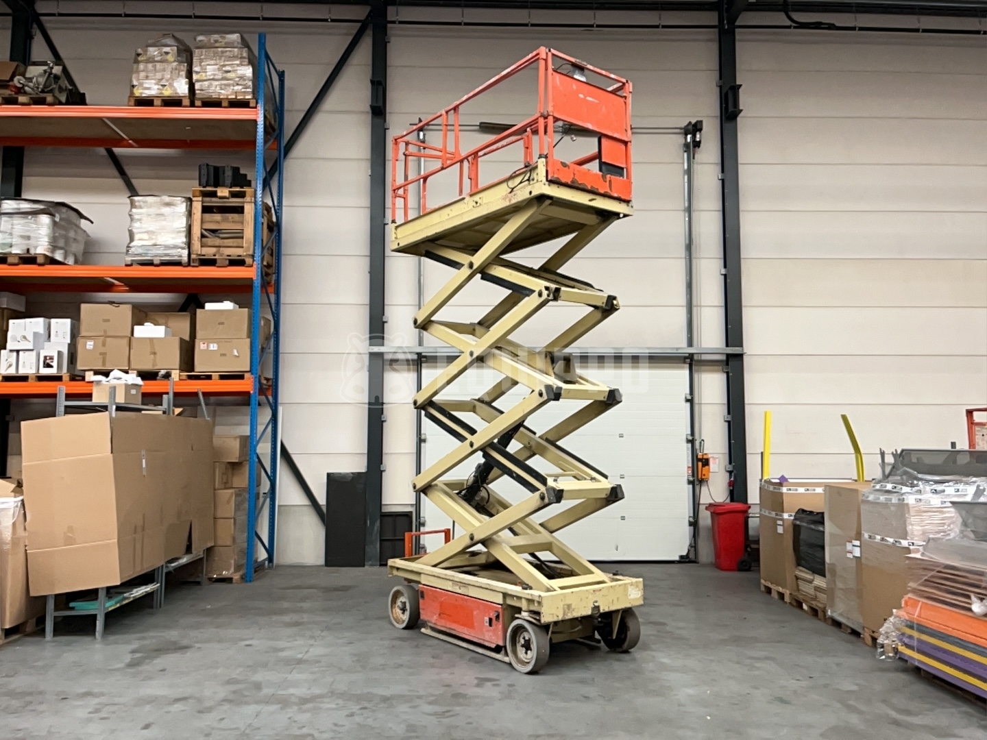 JLG 2646ES (9.92 meters) - - Used Scissor Lift
