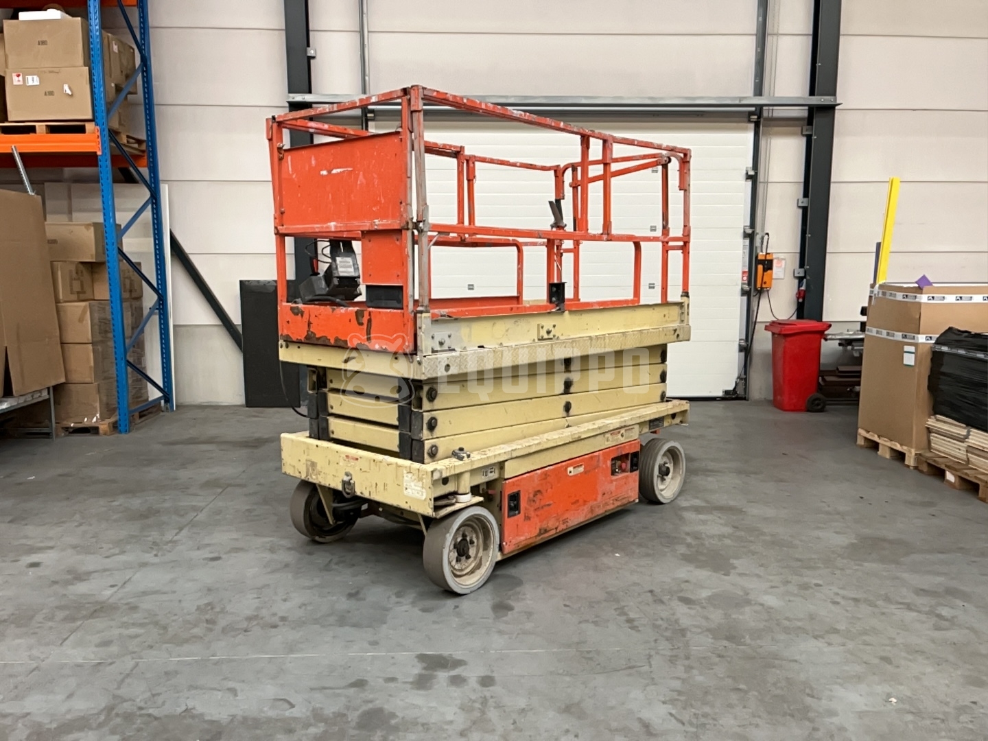 JLG 2646ES (9.92 meters) - - Used Scissor Lift