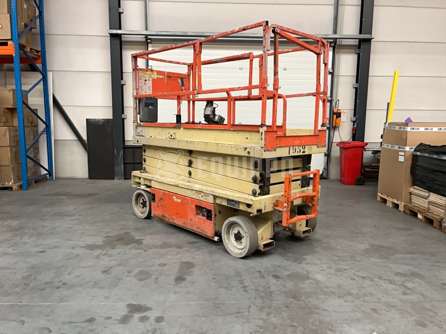 JLG 2646ES (9.92 meters) - - Used Scissor Lift