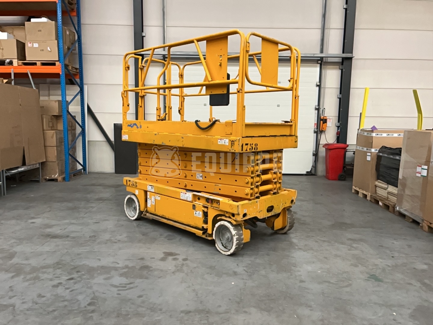 Genie GS-3246 (9.92 meters) - - Used Scissor Lift
