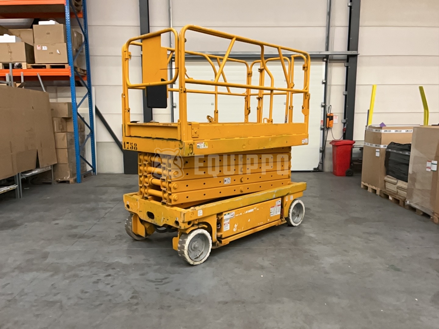 Genie GS-3246 (9.92 meters) - - Used Scissor Lift