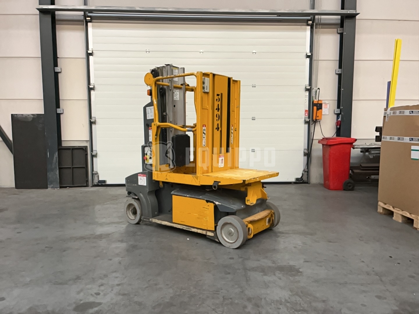 JLG Toucan Duo - - Used Vertical Mast Lift