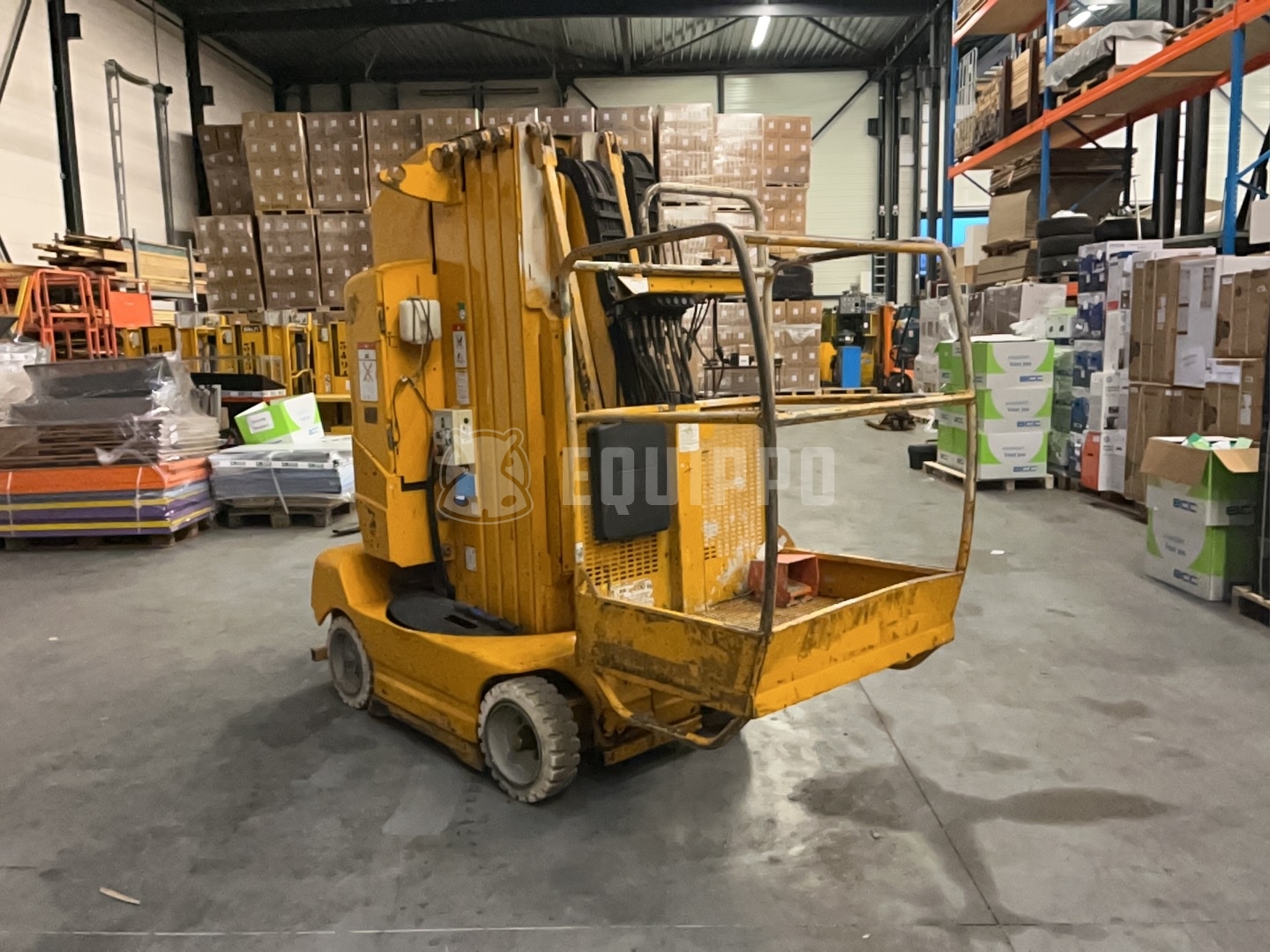 JLG Toucan 1100 A - - Used Vertical Mast Lift