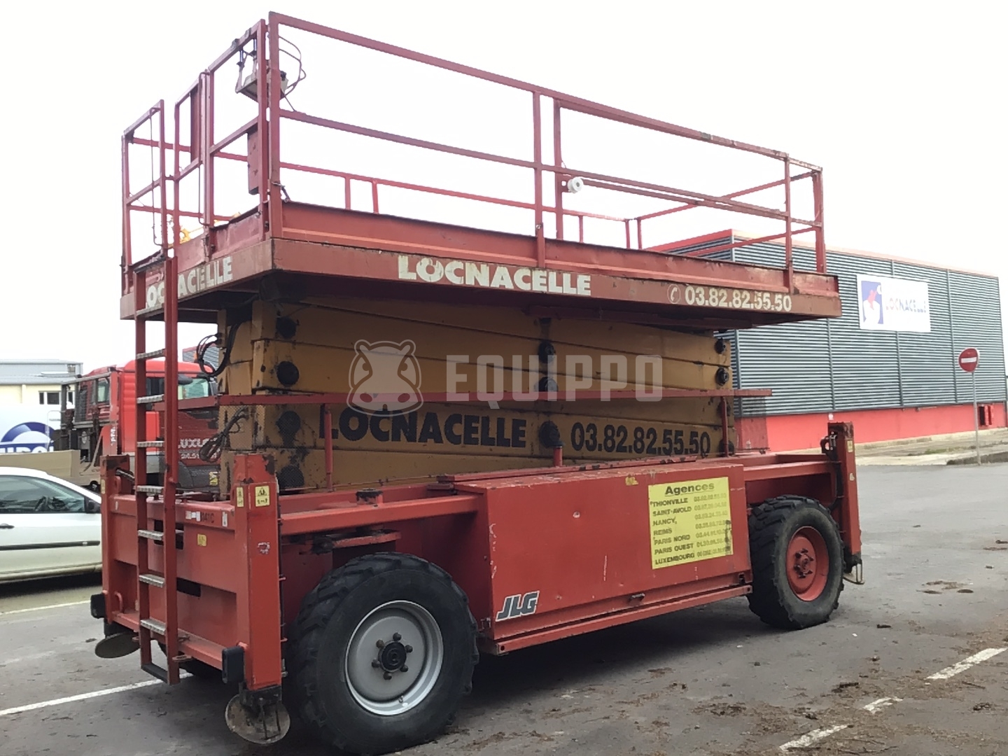 JLG Liftlux 210-25 (23 meters) - - Used Scissor Lift