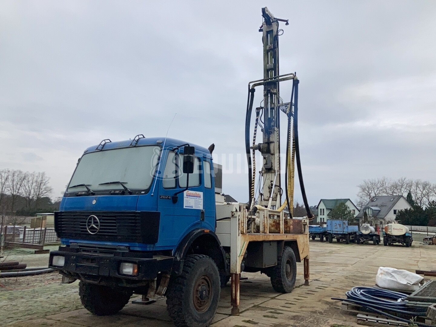 Fraste FS250 water well Drill on Mercedes-Benz chassis - - Used Drill