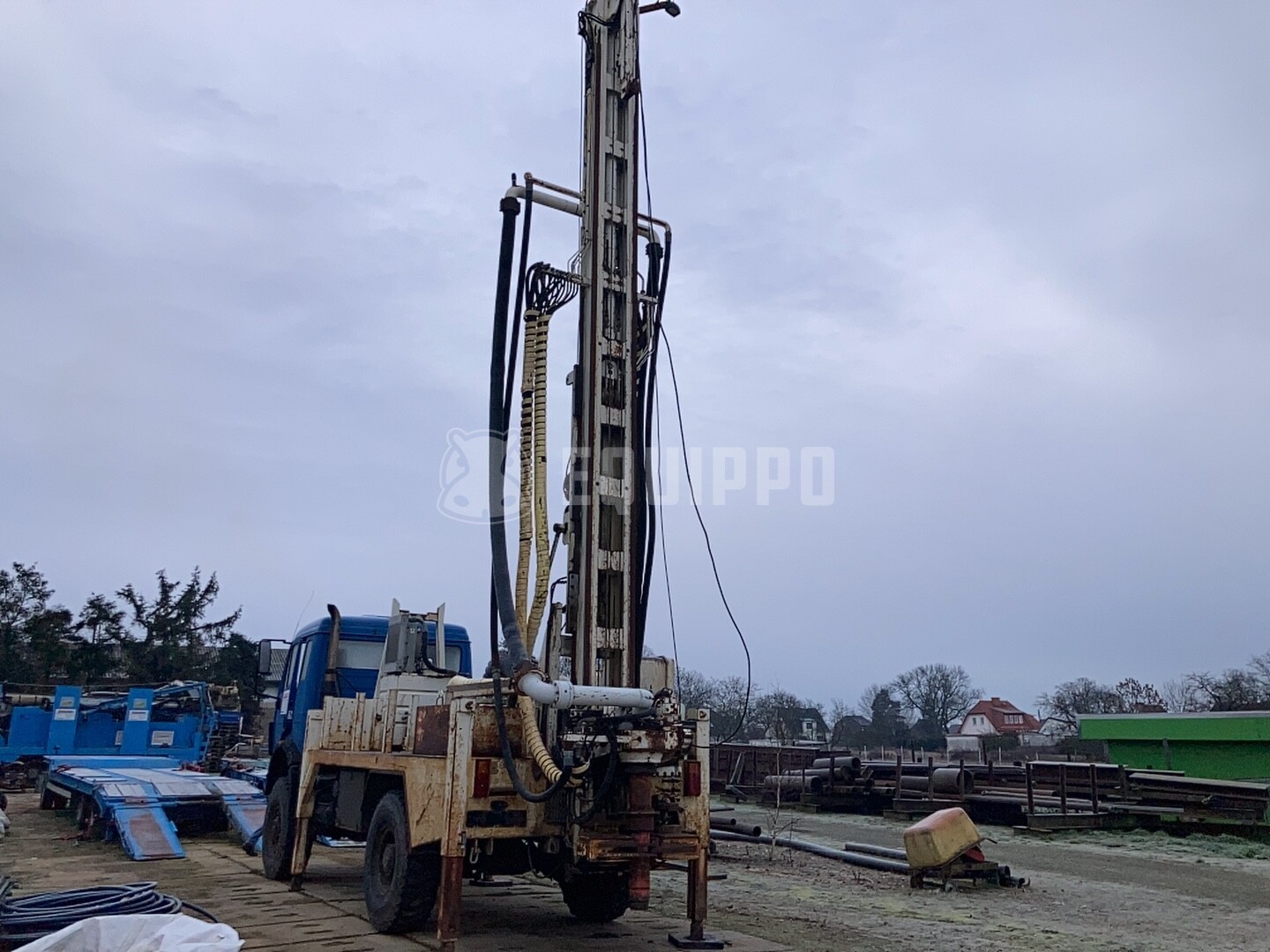 Fraste FS250 water well Drill on Mercedes-Benz chassis - - Used Drill