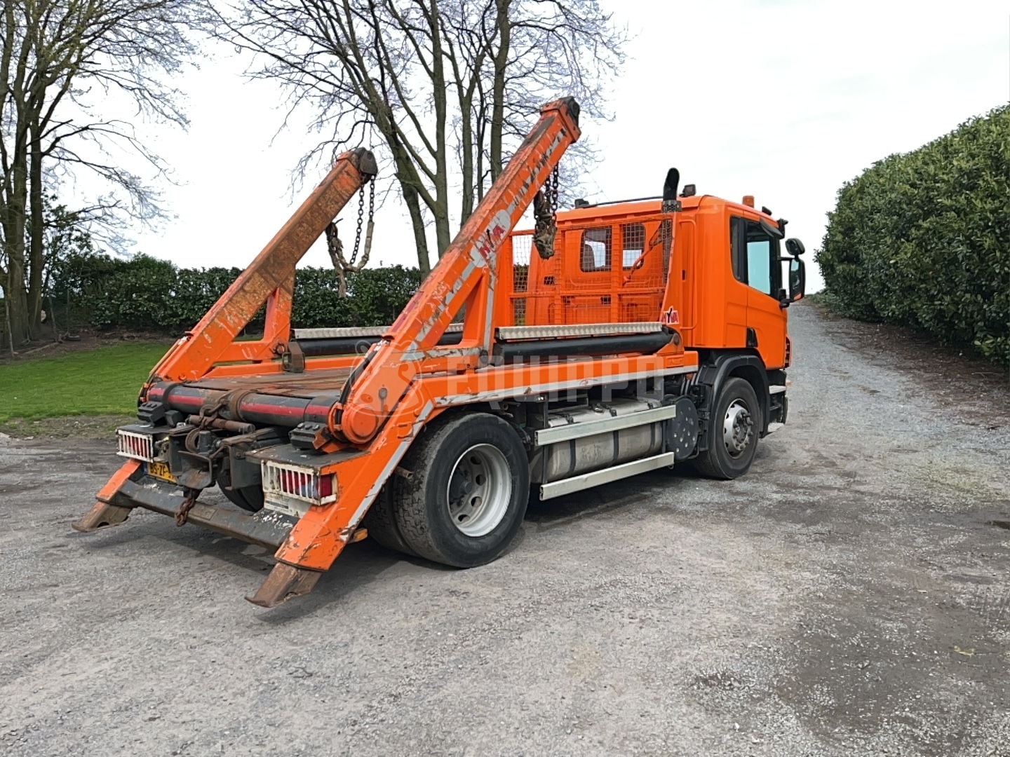 Scania P270 DB4X2MNA with Portal-arm Containersystem - - Used Skip Loader Truck
