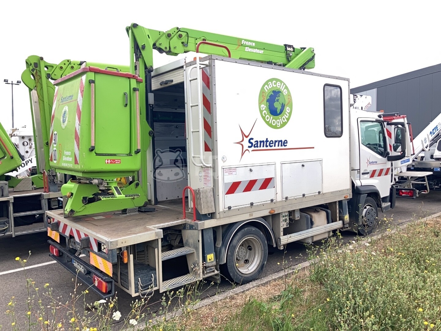 Renault 72 CPM OMP : 6044 - - Used Truck-Mounted Boom Lift