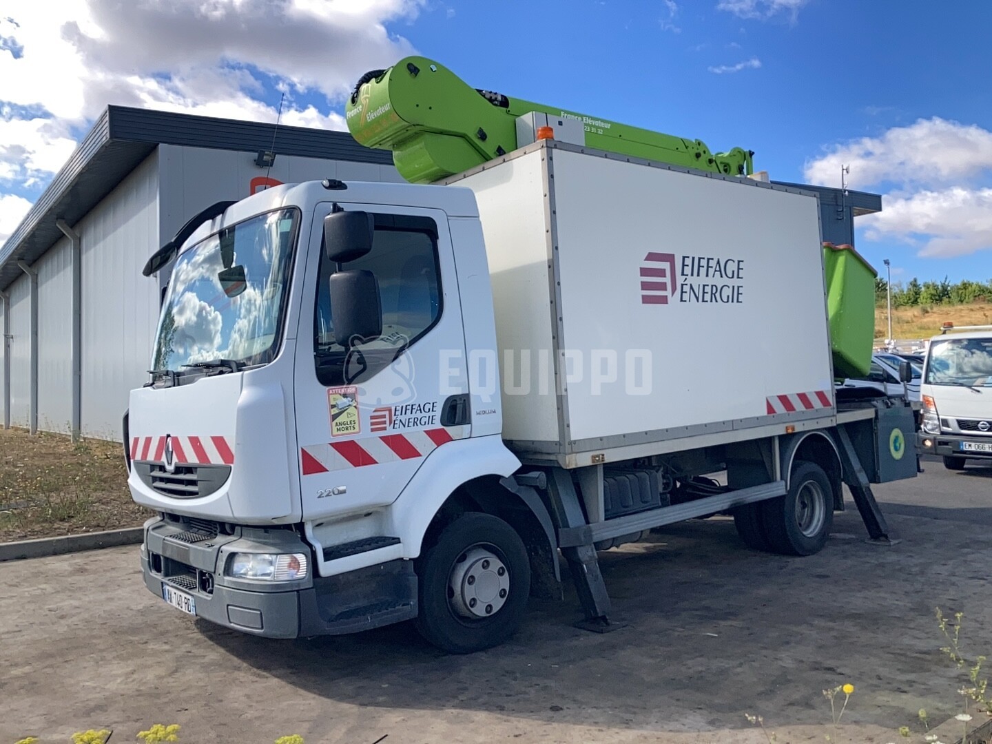 Renault 182 CPM OMP : 3693 - - Used Truck-Mounted Boom Lift