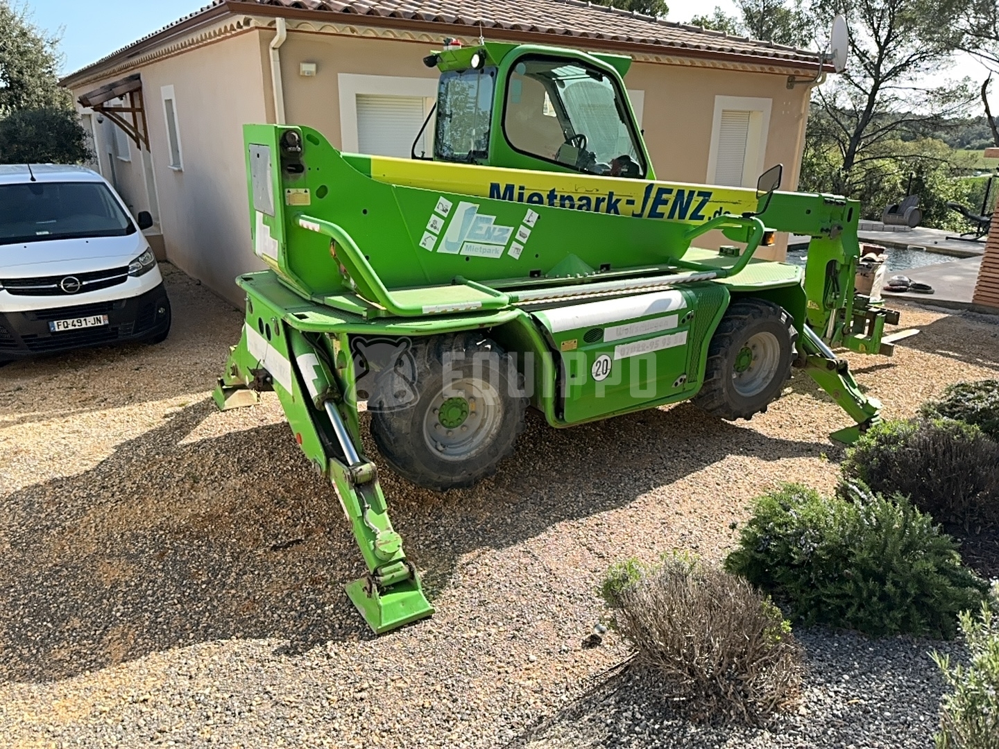 Merlo RT 38 4x4x4 Roto avec fourches et manbasket - - Chariot Télescopique d’Occasion