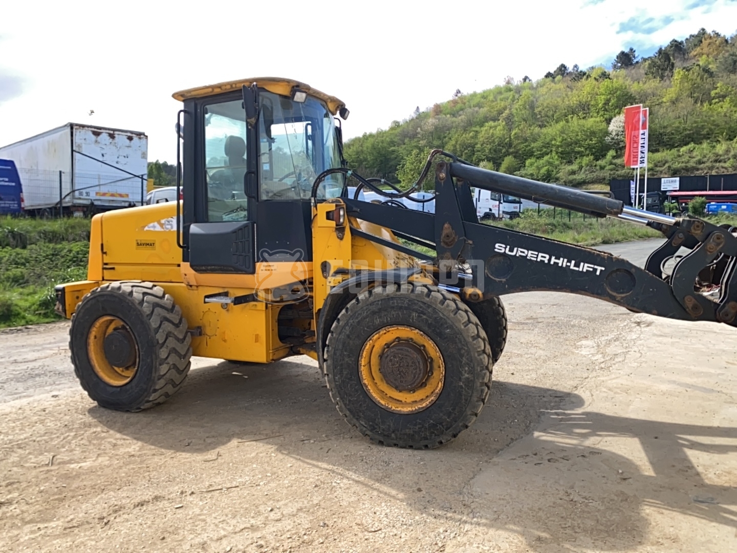 JCB 416 HT with super hi-lift mast and high-tip bucket - - Used Wheel Loader