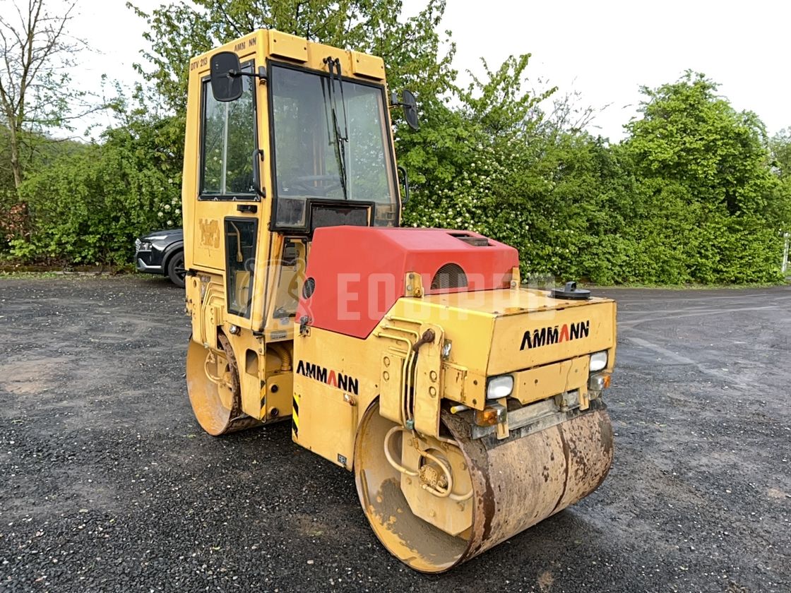 Ammann DTV 213 - - Gebruikte Tandemtrilwals