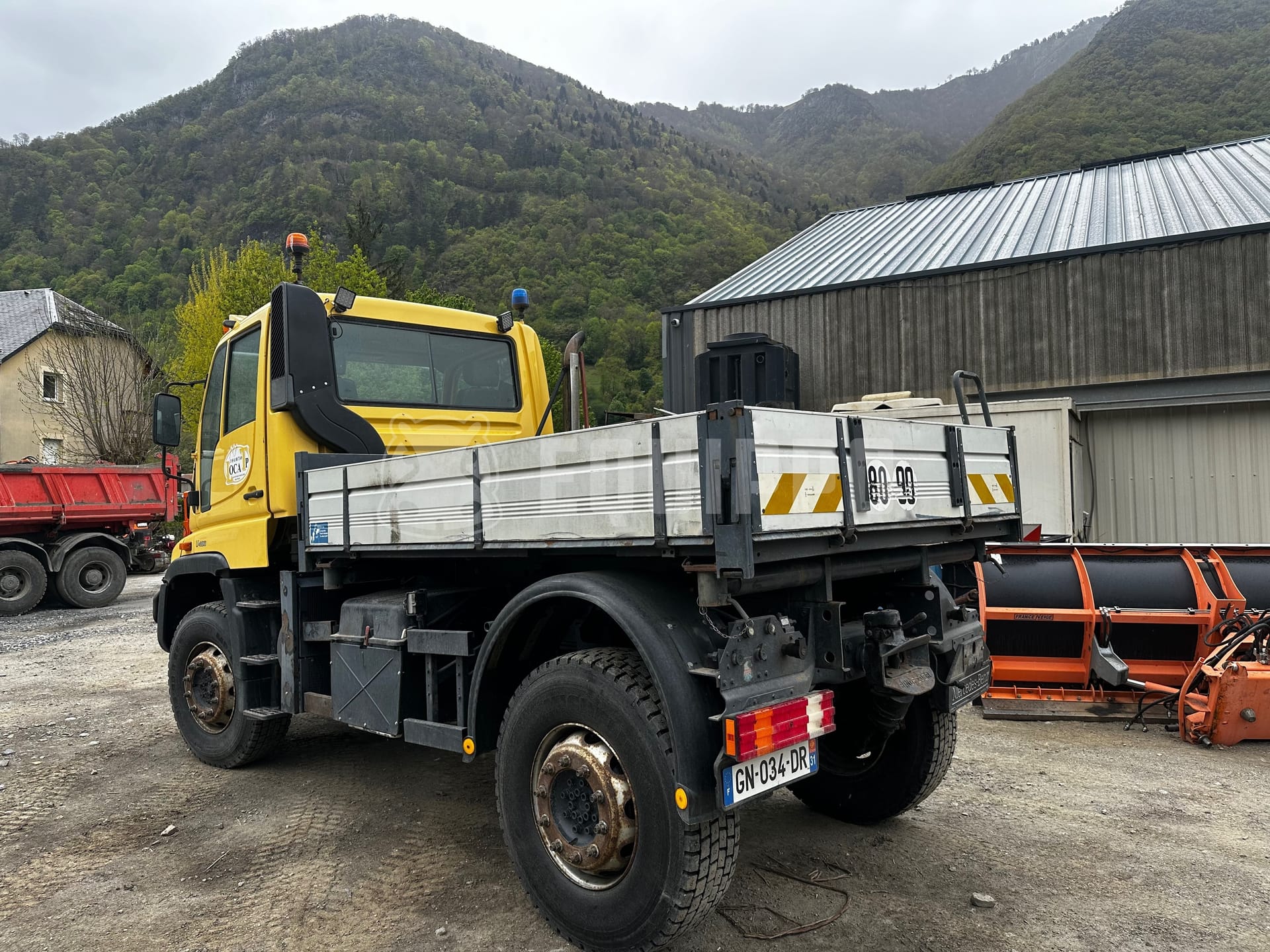 Mercedes-Benz Unimog UG410A - - Used Tipper Truck