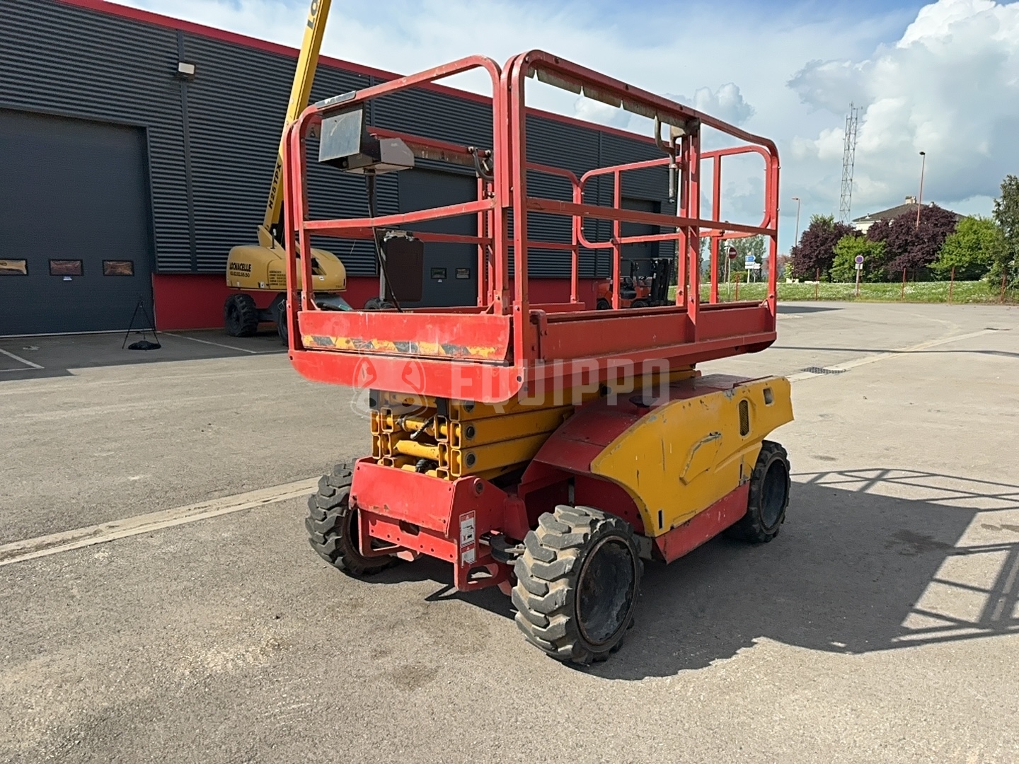 Haulotte Compact 10 DX (10,28 meters) - - Used Scissor Lift