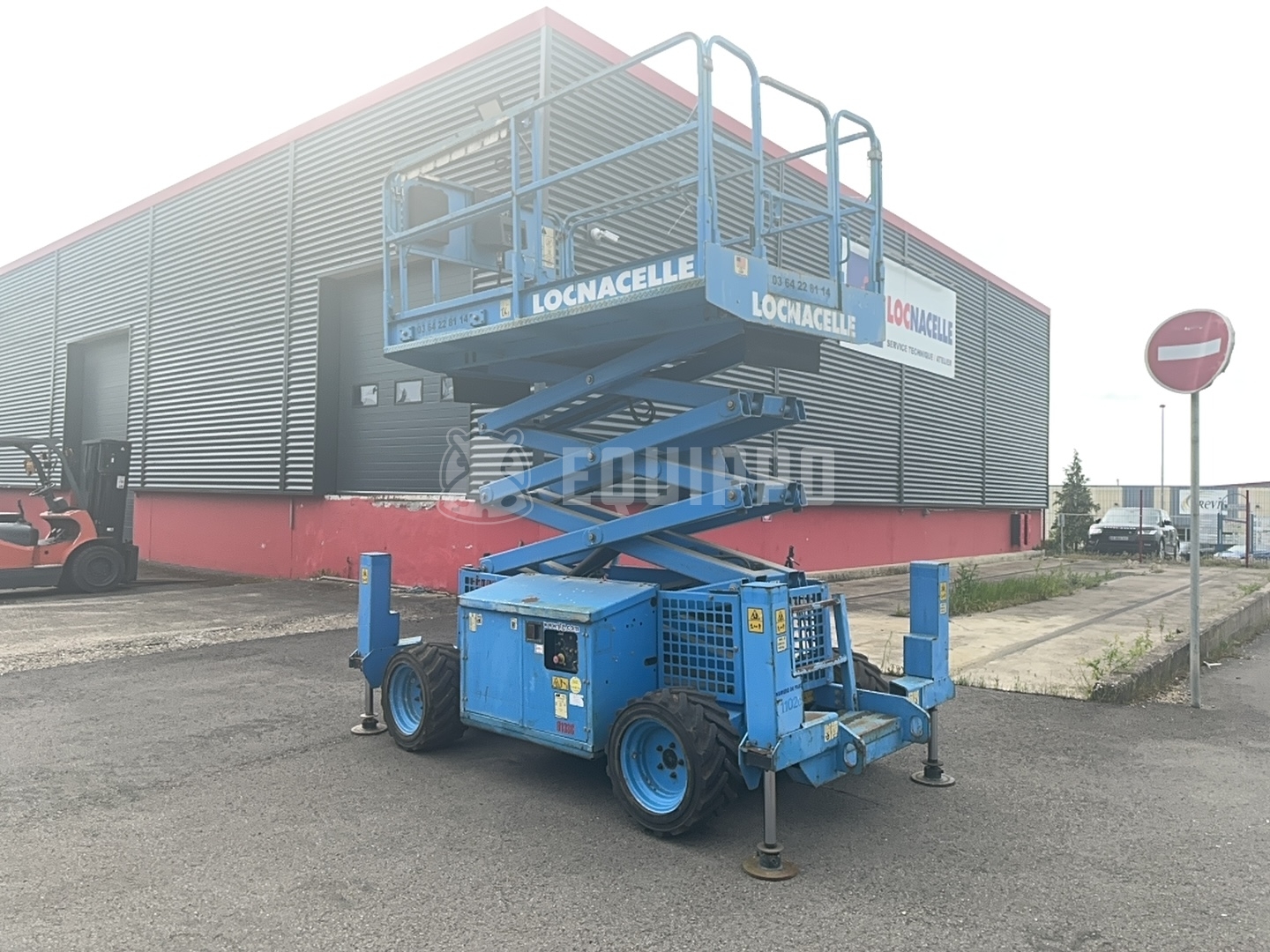 JLG 260MRT (9,92 meters) - - Used Scissor Lift