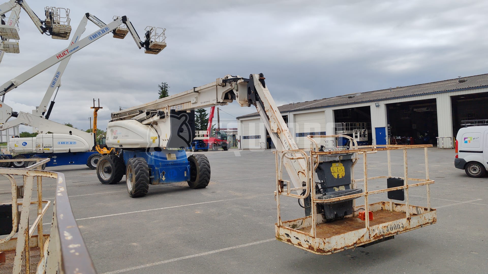 JLG 1250AJP (40,3 meters) - - Used Articulated Boom Lift