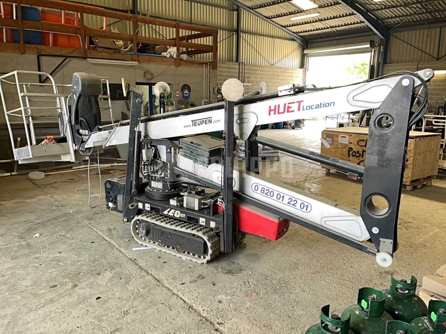 Teupen LEO13GT duo-power (13 meters) - - Used Spider Boom Lift