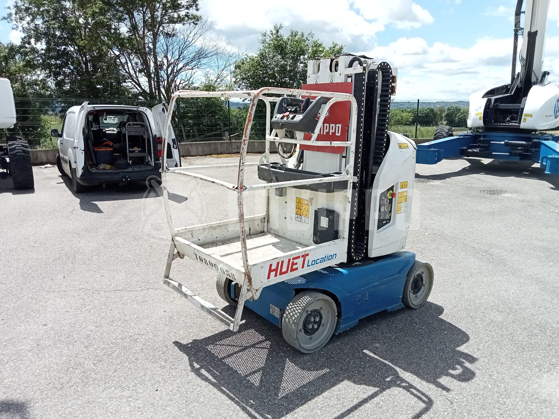 JLG Toucan 8e (8,2 meters) - - Used Vertical Mast Lift