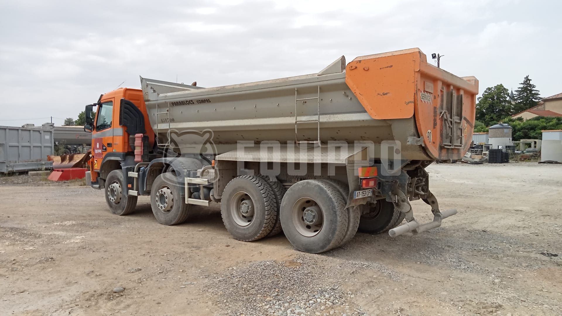Volvo FM 420 8X4 - - Used Tipper Truck