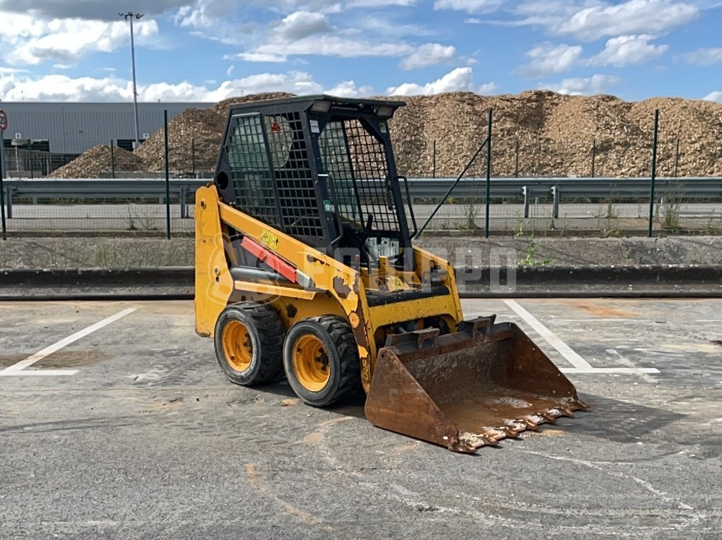 Bobcat S70 - - Used Wheeled Skid Steer