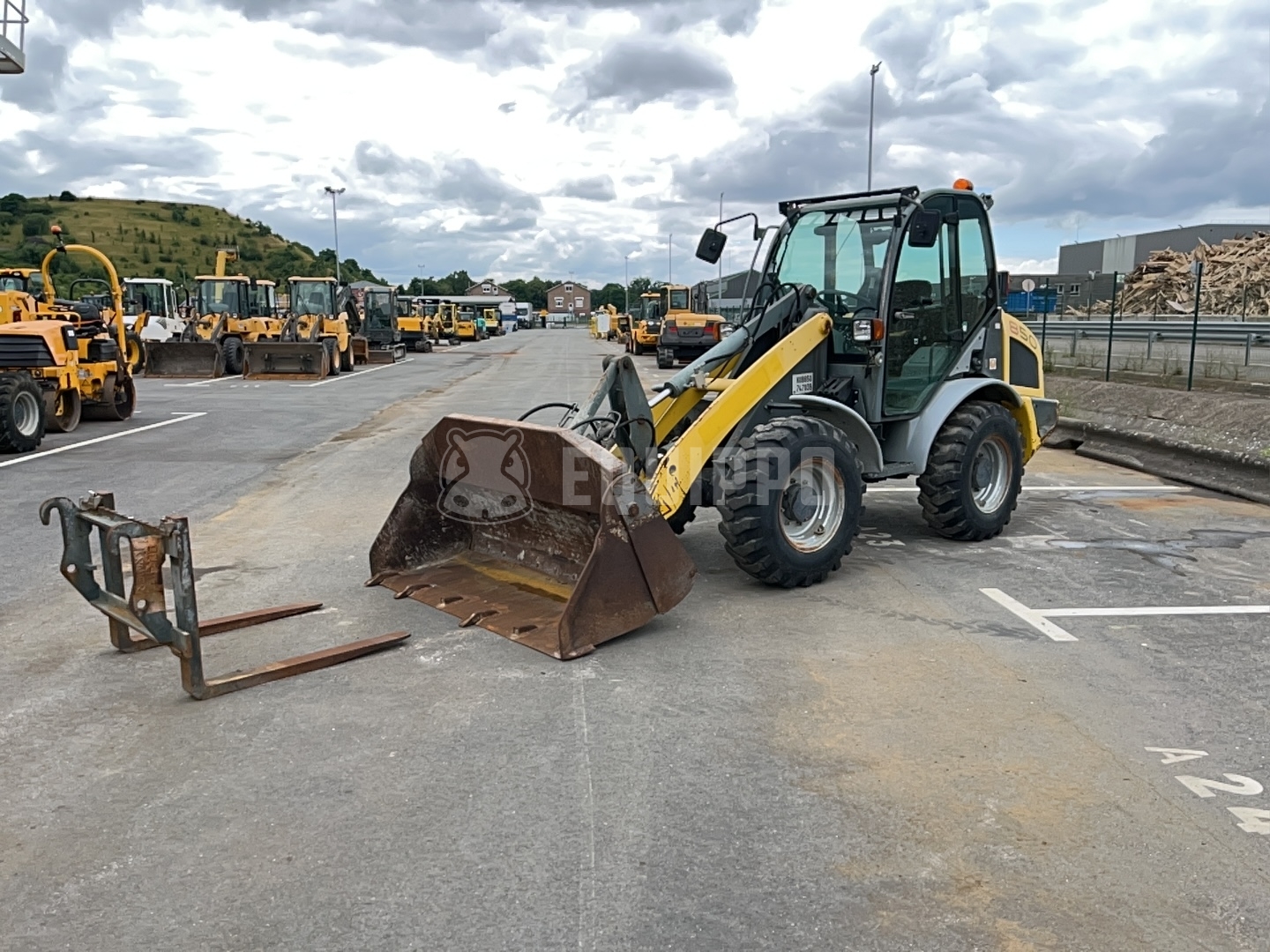Kramer 346-04 with 4-in-1 bucket and palletfork - - Used Wheel Loader