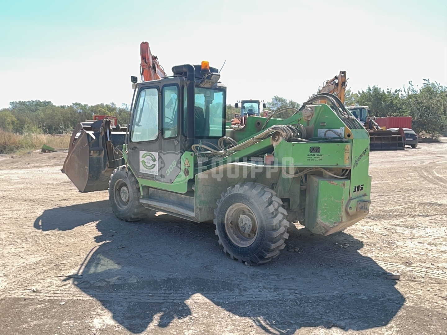 Sennebogen 305 with lift cabin and hold-down shovel - - Used Telescopic Forklift