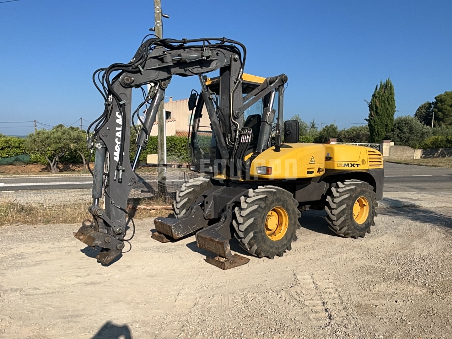 Mecalac 12MTX met 5 graafbakken en rippertand - - Gebruikte Mobiele Graafmachine