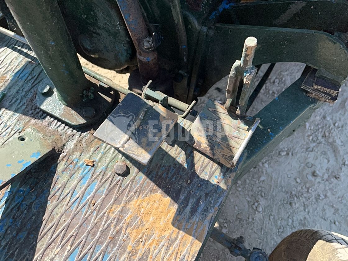 1990 Sambron BW-44339613