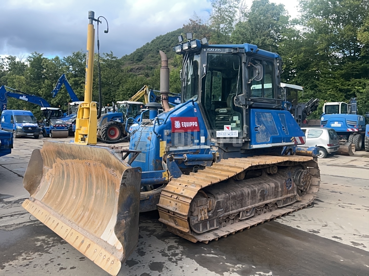 Komatsu D51EX-22 (without Trimble GPS) - - Used Tracked Dozer