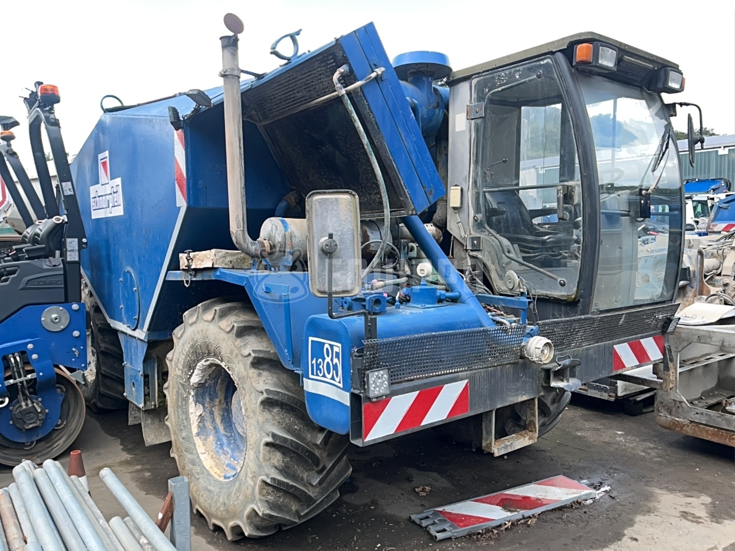 Amag PS 2-11 (Petty Spreader)  - - Used Asphalt Recycler