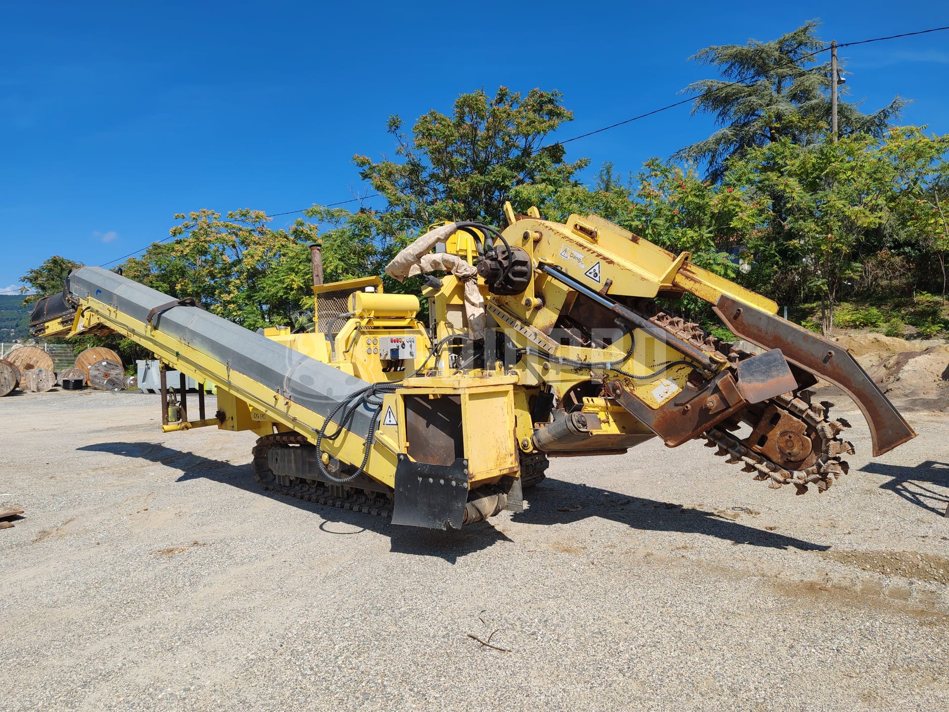 Risa DS170 - - Used Trencher