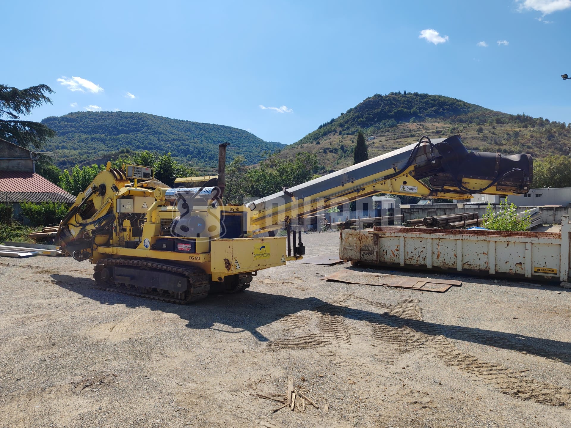 Risa DS170 - - Used Trencher