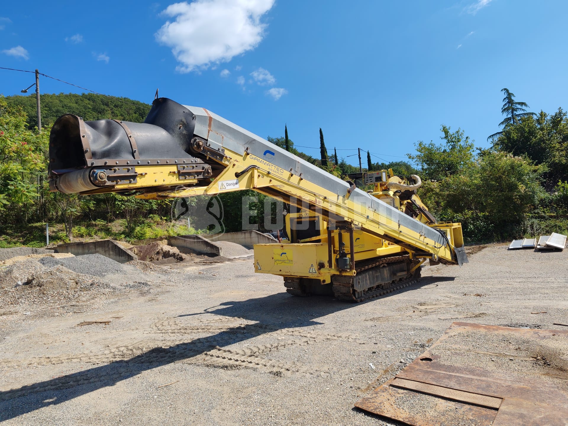 Risa DS170 - - Used Trencher