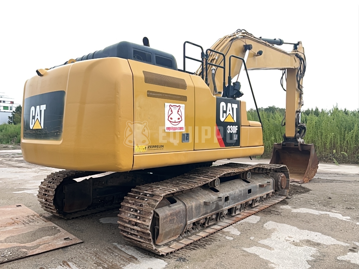 Caterpillar 330FLN with Oilquick OQ-80 quickcoupler and bucket - - Used Tracked Excavator