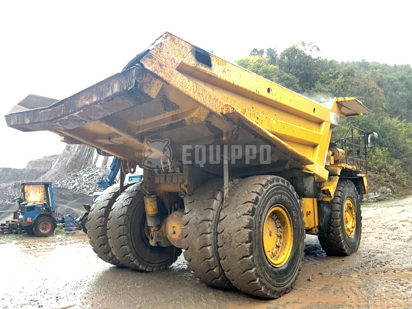 Komatsu HD605-5 (German machine, one owner) - - Used Rigid Dump Truck